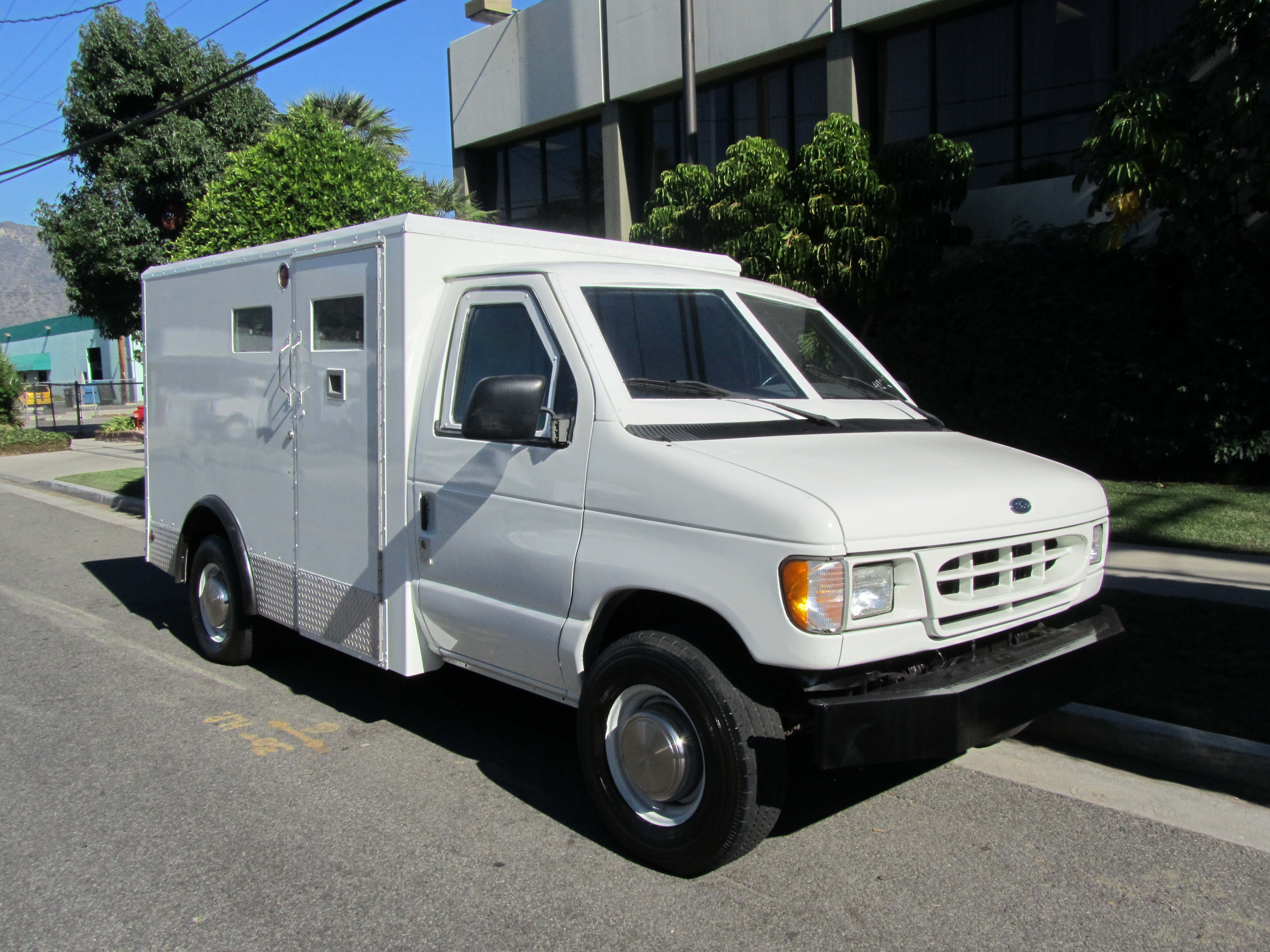 Refurbished Ford E350 Armored Y-Van